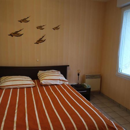 Chez Fabienne T1 Διαμέρισμα Le Breuil-sur-Couze Εξωτερικό φωτογραφία