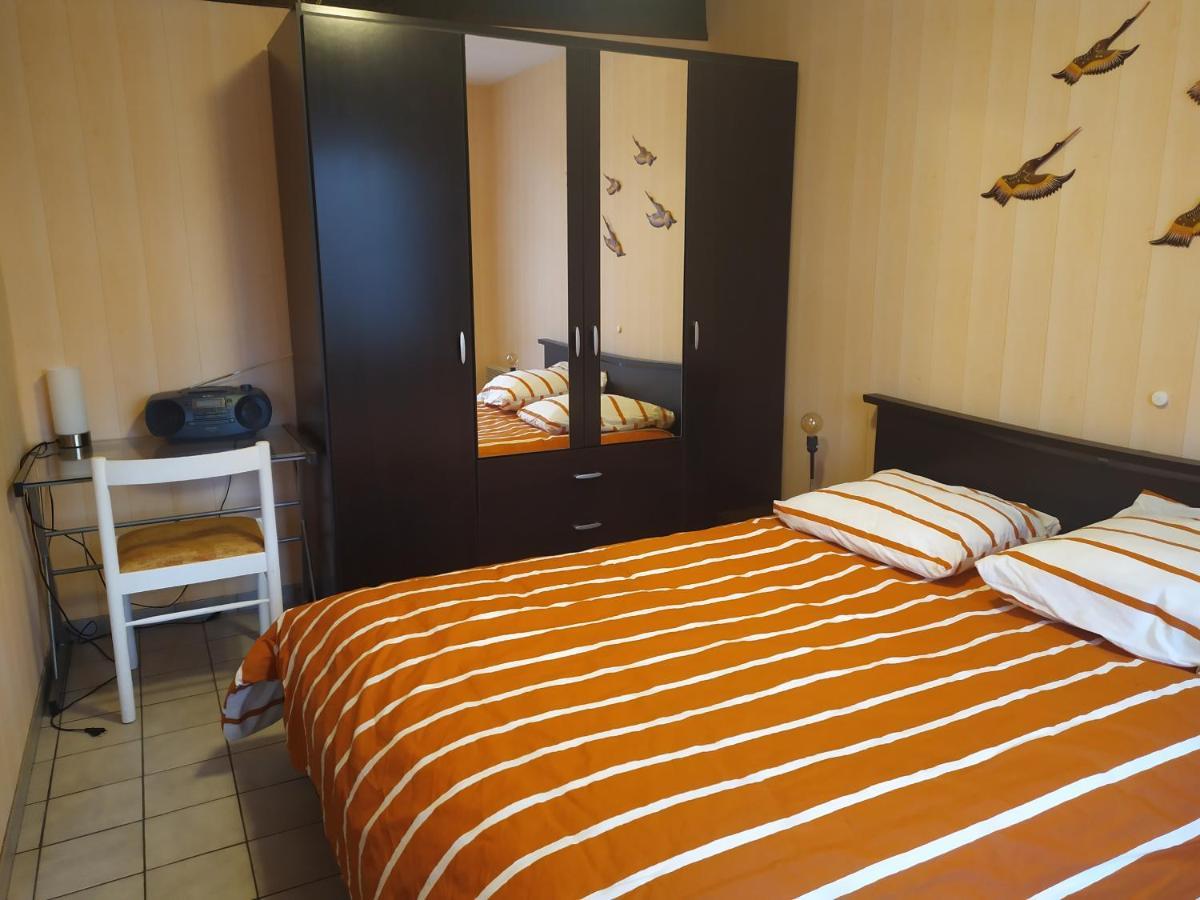 Chez Fabienne T1 Διαμέρισμα Le Breuil-sur-Couze Εξωτερικό φωτογραφία