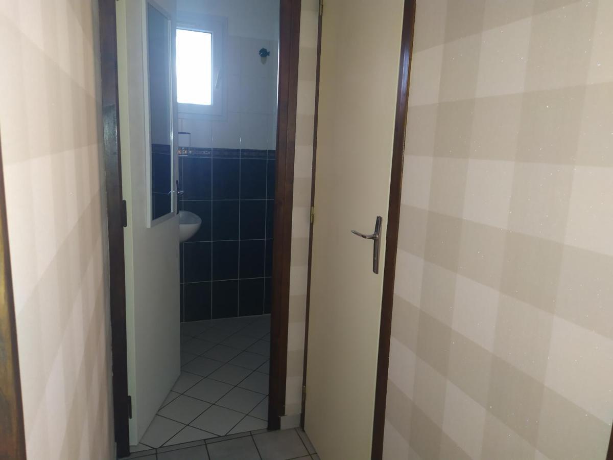 Chez Fabienne T1 Διαμέρισμα Le Breuil-sur-Couze Εξωτερικό φωτογραφία